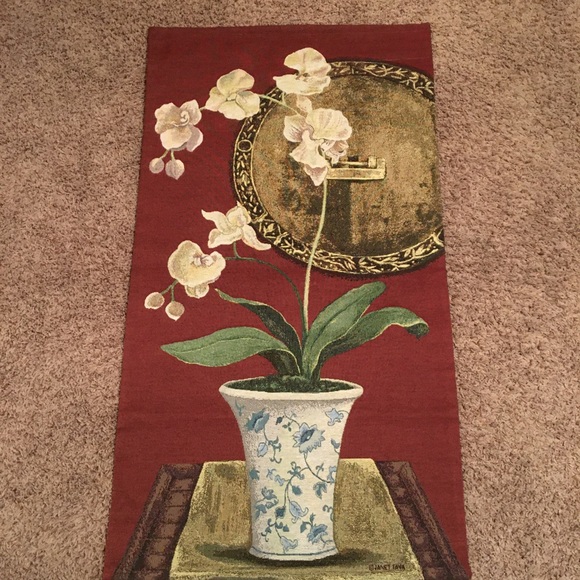 Janet Tava/Art In Motion Gold Medallion - Picture 8 of 8